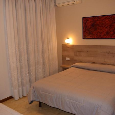 Hotel Pilotto Peschiera del Garda Dış mekan fotoğraf